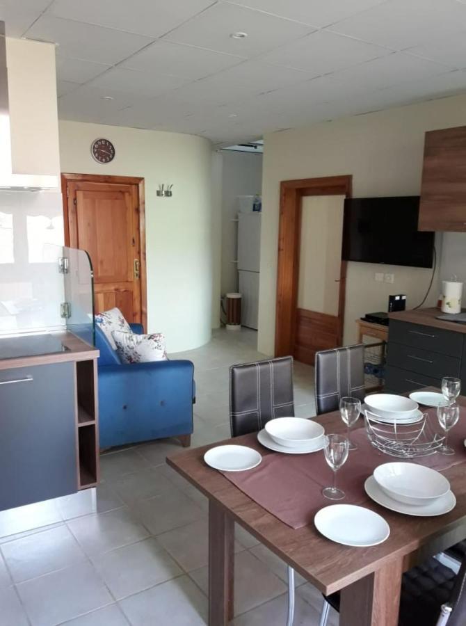 85 Palma Living Apartment Victoria Exterior foto